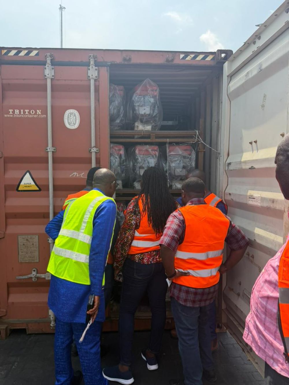 EPA Seizes 1,070 Chanfang Machines at Tema Port